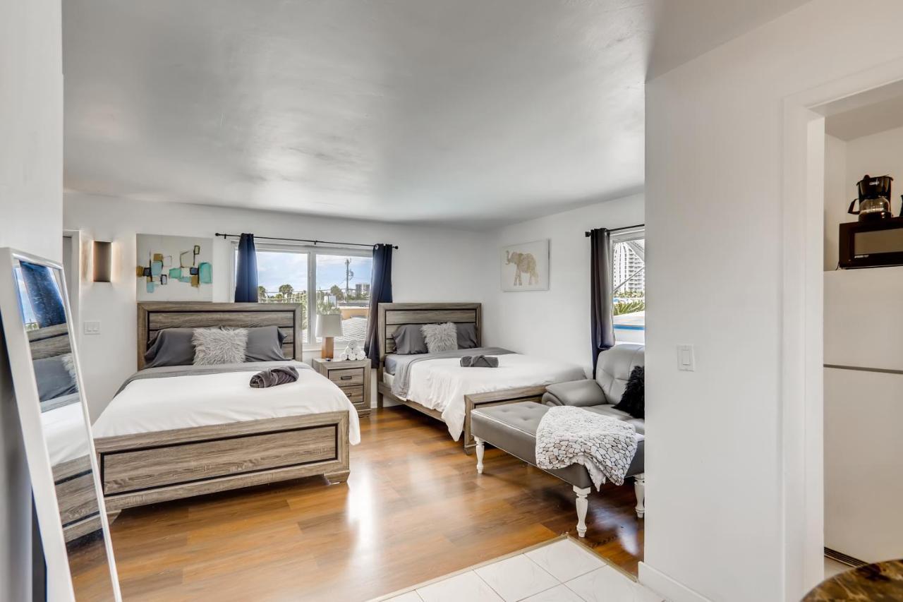Coral Sands Huge Studio W/ 2 Queen Beds! West Palm Beach Exteriör bild